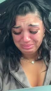 Bianca Estrella's Instagram, Twitter & Facebook