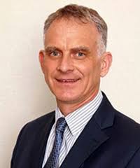 Dr. Christopher Riggs