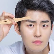 Amazon.com: LALAFINA 3pcs microblading brow tool eyebrow grooming tool  beard razor paper cutter female trimmer letter opener eyebrow scissor  bikini line trimmer women razors hair Miss blade pp : Beauty & Personal