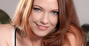 Kassondra Raine (Actress) Height, Weight, Wiki, Biography, Boyfriend, Age  and More