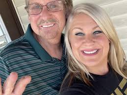 Contribute to Help Family with memorial expenses in memory of David