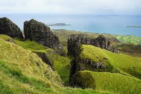 Nazywam się krzysztof trybek, od 2005 roku mieszkam w szkocji. Zdjecia Gory Quiraing Wyspa Skye Gory Stolowe Szkocja