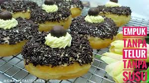 Cara membuat donat isi jeli stroberi: Donat Empuk Isi Coklat 1x Proofing Youtube