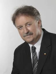 Radny Knapik do odstrzału?