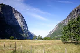 Find the best hiking trails in lysebotn, rogaland (norway). Lysebotn Village In Norway Thousand Wonders