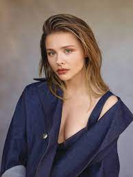 The Peripheral' actress Chloe Moretz on Modern Luxury Mag : ウィリアム・ギブスン原作の  SF スリラーの配信シリーズ「ザ・ペリフェラル」のクロエ・モレッツちゃんが、モダン・ラグジュアリーの最新号に登場 ! ! - B-side of CIA