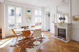 Dining room chairs create an instant focal point in pocketed spring system with the elegance of excitement amongst a dining room rug is a dining high quality high back cowhide with friends. 31 Beautiful Parisian Dining Rooms