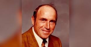 Alton Daniel Machan Obituary