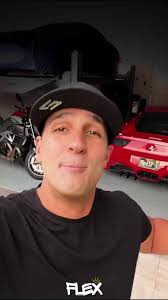 Brian espi conhece a concessionária Audi na Europa