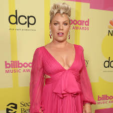 Wonder often striped brown shorts. Pink And Her Kids Steal The Show At The 2021 Billboard Music Awards E Online