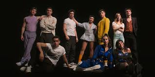 The official elite twitter account announced the exciting news on april 12 by tweeting: Elite Season 4 Release Date Cast Plot Details