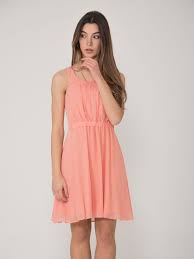 Abito dalla linea femminile realizzato in georgette di misto viscosa con stampa all over. Patrizia Pepe Abito Salmone In Georgette Di Viscosa Stimm
