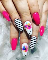 Looking for some cute nail design? Give Fashion To Your Fingernails By Using Nail Art Designs Donned By Fashion Forward Celebrities Bright Nail Art Nail Art Designs Summer Winter Nails Acrylic