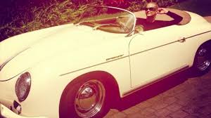 Sin City Jaime King Drives A 1957 Porsche 356 Speedster In Maui Autoevolution Porsche 356 speedster photographic poster, instant download wall art, printable in 20+ standard sizes, classic car, gift, man cave, garage.