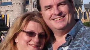 Fundraiser by Karen Blumensaadt Banks : Help Keith and Lynda Wright save  their possessions