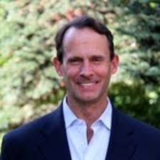 Sarah Howell and Kevin Robertson vying for Position 2