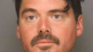 2 Marines help police catch attempted murder suspect while playing 'Pokemon  Go'