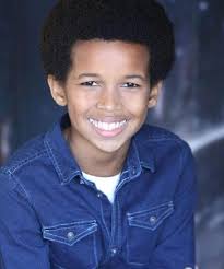 Alexander Bello, Performer