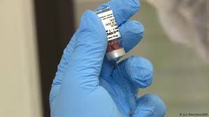 Germany To Start Coronavirus Vaccination Before April 2021 Health Minister Says News Dw 12 10 2020