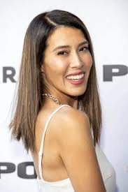 Meaghan Rath Attends Paley Center Media 2019 Paleyfest Cbss Hawaii — Stock  Editorial Photo © info@photographybyeugene.com #357997930