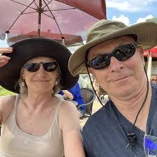 Riyue Bao's Instagram, Twitter & Facebook