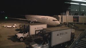 Delta only allows 30 between coach seats along with a thin seat design. Video Delta 737 900 First Class Row 1 Modhop Com