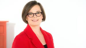 Bbc news provides television journalism to bbc one bulletins and the rolling news channels bbc world news and the bbc news channel in the united kingdom. Felicity Evans Appointed Cymru Wales Political Editor Radiotoday