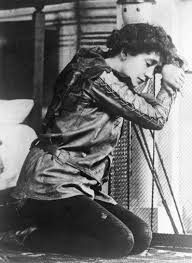 Peter Pan Historical Slide Show Of Mostly The Plays The Neat Thing With The First Peter Pan Film In 1924 Was That J M Barrie Peter Pan Live Pan Photo Peter Pan