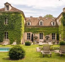 S Offrir Des Escapades Un Peu Chic Avec Enjkey La Fille A Panier Hospitality Design Chambre D Hote Chic