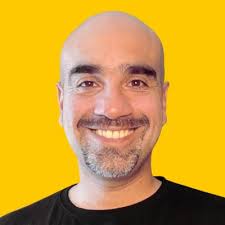 Ebun Onagoruwa, one of Round's members, has been named Head of Marketing at  Venmo. We are thrilled to see how Ebun continues to shape an iconic brand  into the future.