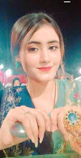 I know i'm not going to get a kiss 💋 cos I'm not pretty . . . .  #jenniferlopez #alexandradaddario #AngelinaJolie #MeganFox #margotrobbie  #chrisevans #ChristianBale #AnneHathway #BrieLarson #ScarlettJohansson  #elizabetholsen #JenniferLopez ...