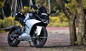 The 200 cc engine combines top performance together with. Meet Beautifully Modified Ktm Rc 200 Pearl Silver Edition