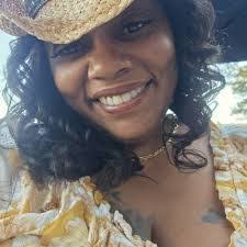 Veronica Britton's Instagram, Twitter & Facebook