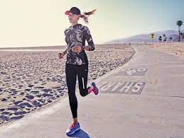 Und fit und sportlich durch das leben zu damen sportmode in zahlreichen varianten. Hm Running Gear Sportbekleidung Damen Sport Outfit Sportbekleidung