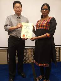 Receiving Zhu S Scalp Acupuncture Basic Certificate Acupuncture Clinic Acupuncture Scalps