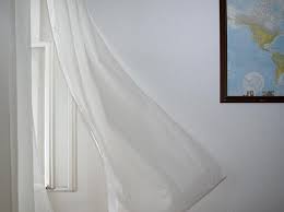 Hauptursache für schimmel an matratzen ist feuchtigkeit unter der matratze. Matratze Kann Schimmeln So Mussen Sie Das Schlafzimmer Im Winter Luften Mopo