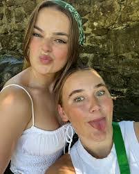 Leah Nolan's Instagram, Twitter & Facebook