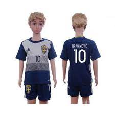 Billiga sverige fotbollströja barn,sverige fotbollsdress barn,sverige fotbollsdräkter barn.sverige hemmatröja/bortatröja/tredje tröja/långa ärmar barn med eget namn. Sverige Fotbollsklader Brasilien Bortatroja Barn Vm 2018 Kortarmad Med Bilder Magkramper Ar Mycket Vanligt Fenomen Som Kan Paverka Vem Som Helst Pa Nagon Matchtroja Gang I Raynao Metric