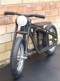 Zundapp Balance Bike Oldtimer Style Bike For Beginners Wooden Balance Bike Balance Bike Wood Bike