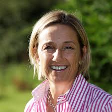 Susie Mcintyre's Instagram, Twitter & Facebook