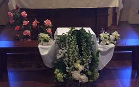A Forgotten Child In A Shoebox Coffin Is Lifted Up By Love Irishcentral Com