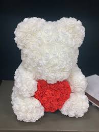 Free flower delivery by top ranked local florist in miami, fl! Rose Bear White 40 Cm By Luxury Flowers Miami