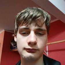 Michael Bisby's Instagram, Twitter & Facebook