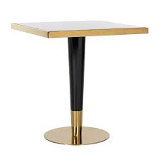 The contrasting white lacquer top and brushed gold base give this table the uniquely stylish look you want. Dining Table Osteria Square 70x70 Gold