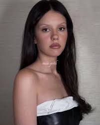 Best Pics of Mia Bett