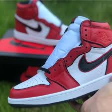 Air Jordan 1 Retro High Og Bloodline 2 0 Basketball Shoes 555088 129 In 2020 Shoes Jordan Shoes Jordan 1 Retro High
