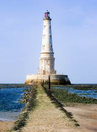 Pour plus de commodité, l'établissement peut fournir des serviettes et du linge de lit moyennant des frais supplémentaires. Phare De Cordouan Objectif Unesco La Gazette Nord Pas De Calais