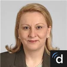 Meredith Renner's Instagram, Twitter & Facebook