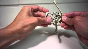 Www.puzzlemaster.ca/?a=816591 the hanayama enigma puzzle is a level 6. Hanayama Enigma Level 6 Disassembly Youtube