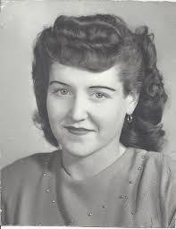 Lorene Castle's Instagram, Twitter & Facebook